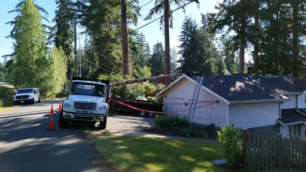 Slide of Royal Roofing Service