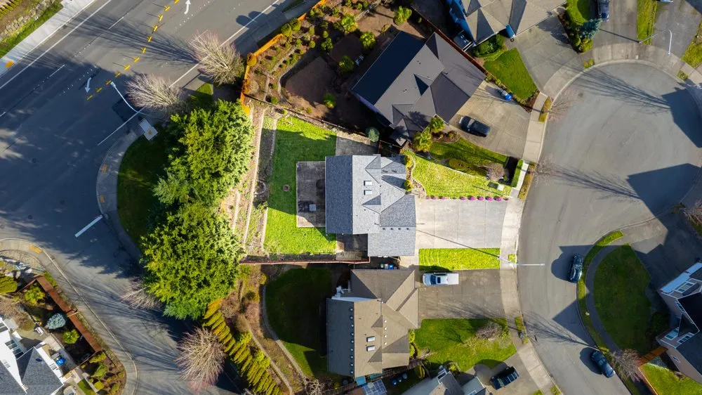 Slide of Royal Roofing Service