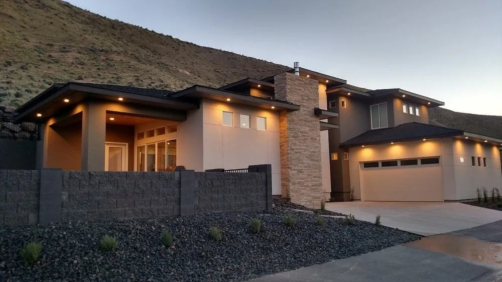 Slide of Royal Roofing