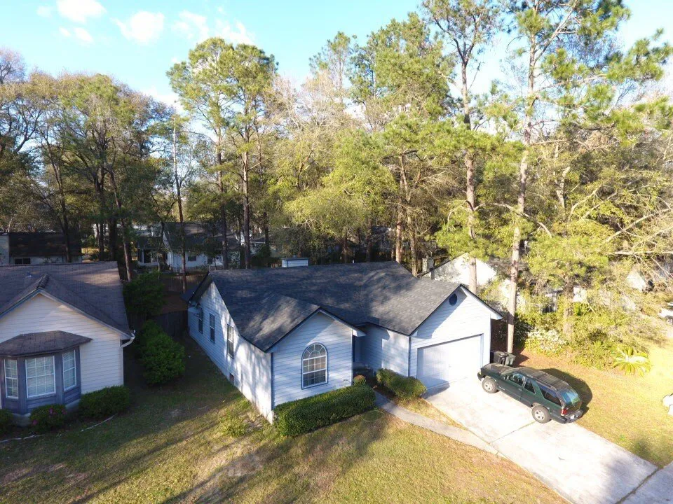 Slide of Royal Roofing