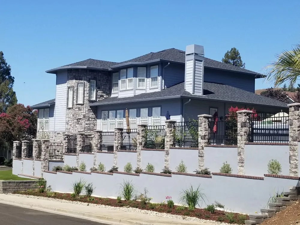 Slide of Royal Sinaloa Roofing