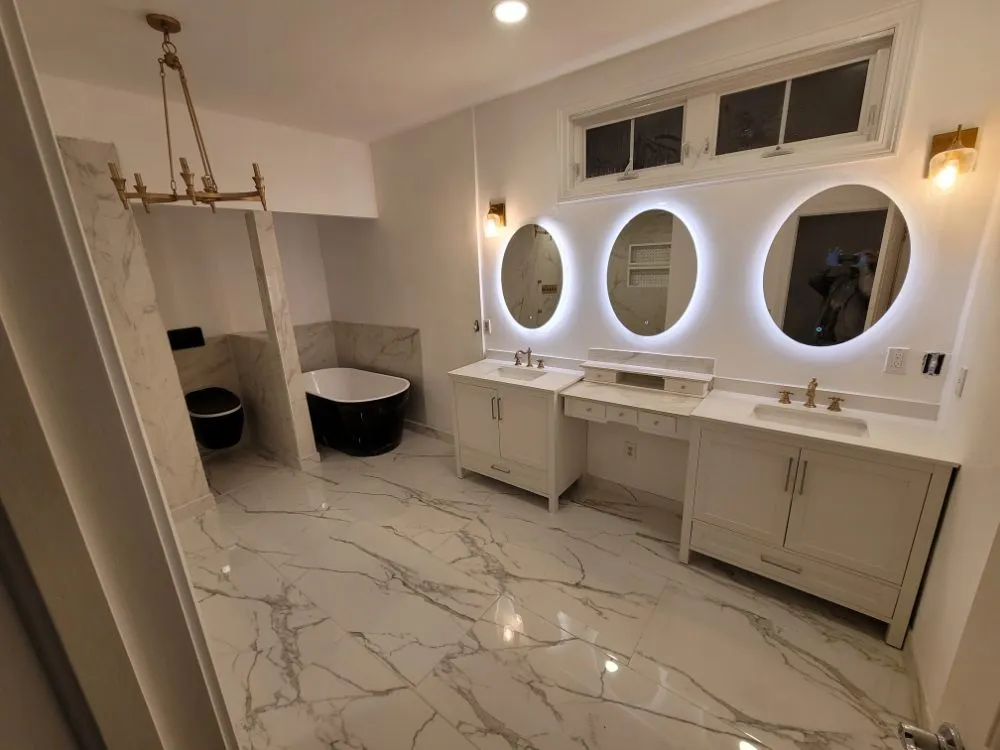 Slide of Royalty Empire