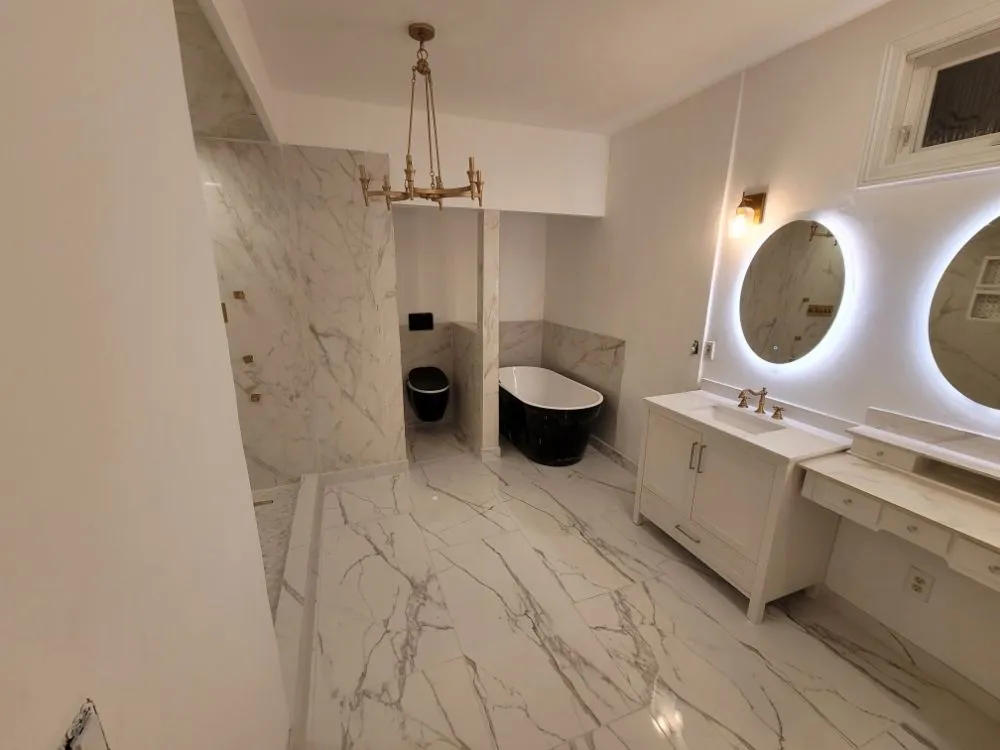 Slide of Royalty Empire