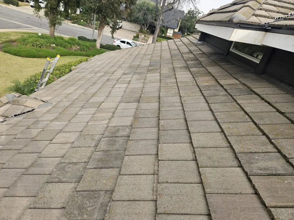 Slide of Royalty Finish