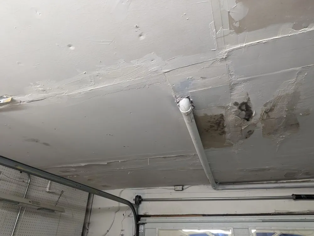 Slide of Royalty Roofing & Waterproof