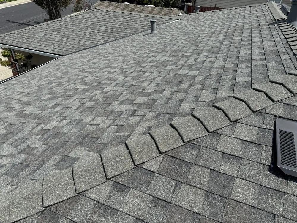 Slide of Royalty Roofing & Waterproof