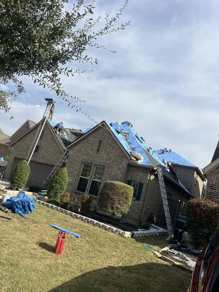 Slide of Royalty Roofing and Construction