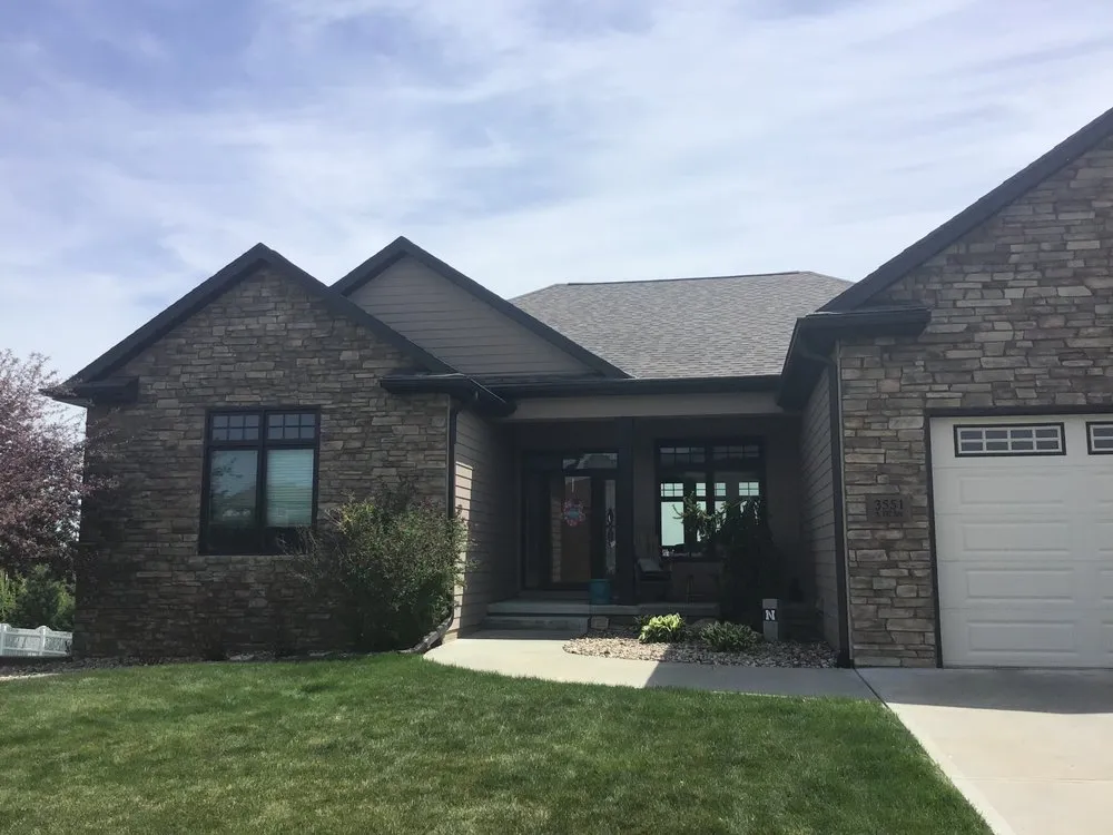 Slide of Royalty Roofing and Renovations