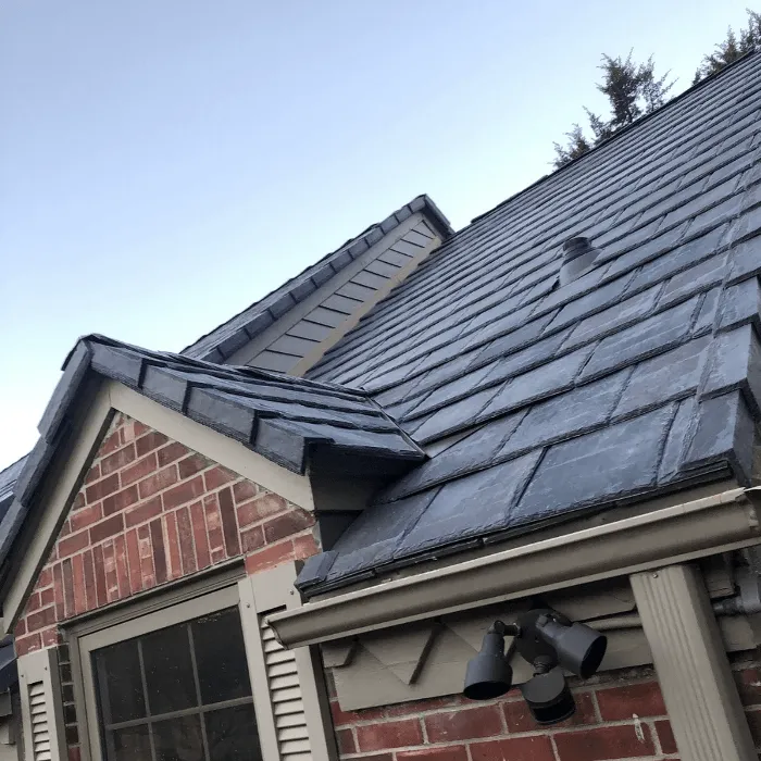 Slide of Royalty Roofing and Renovations