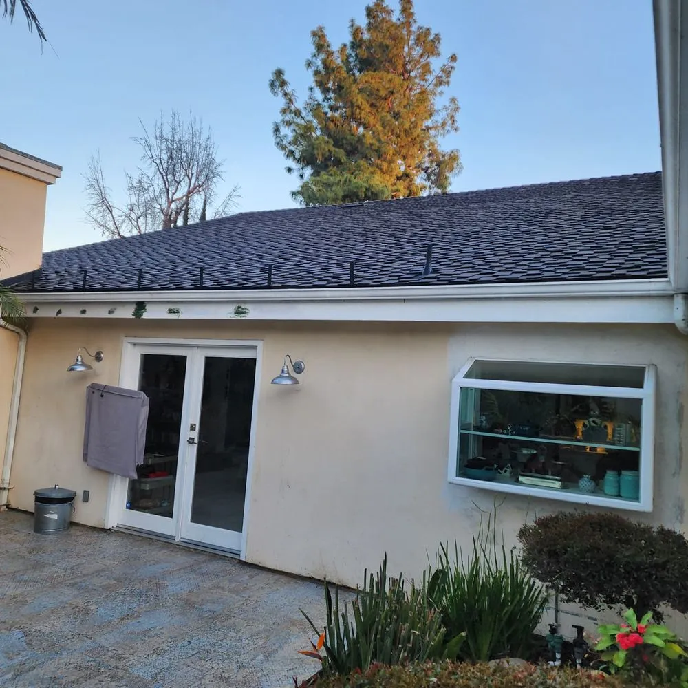 Slide of Royalty Roofing