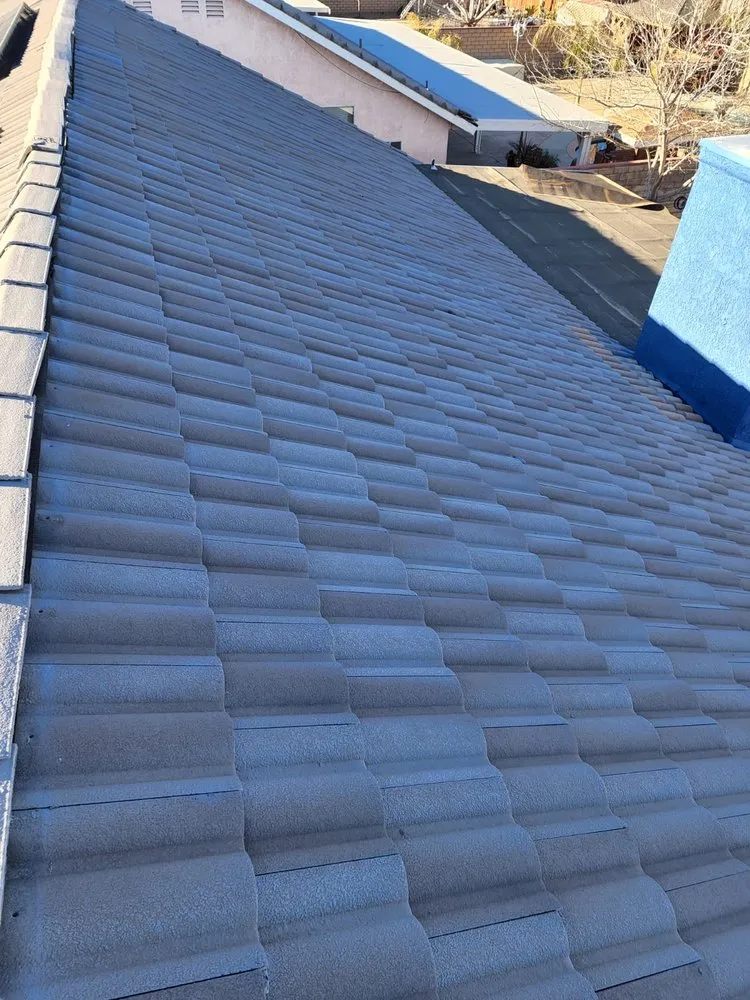 Slide of Royalty Roofing