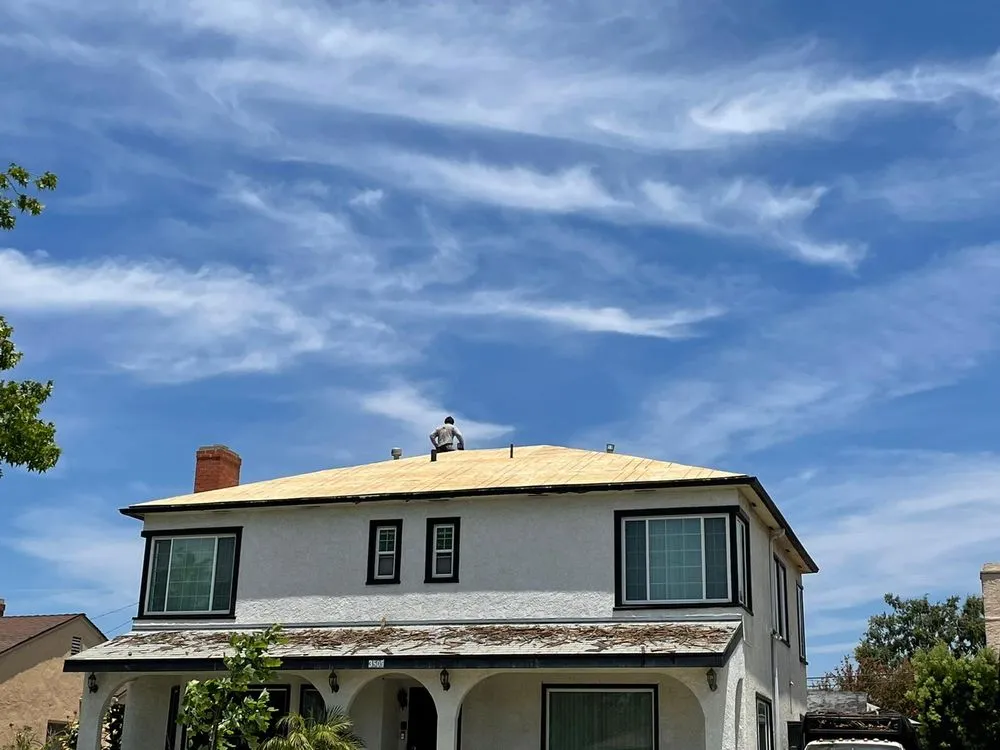 Slide of Royalty Roofing