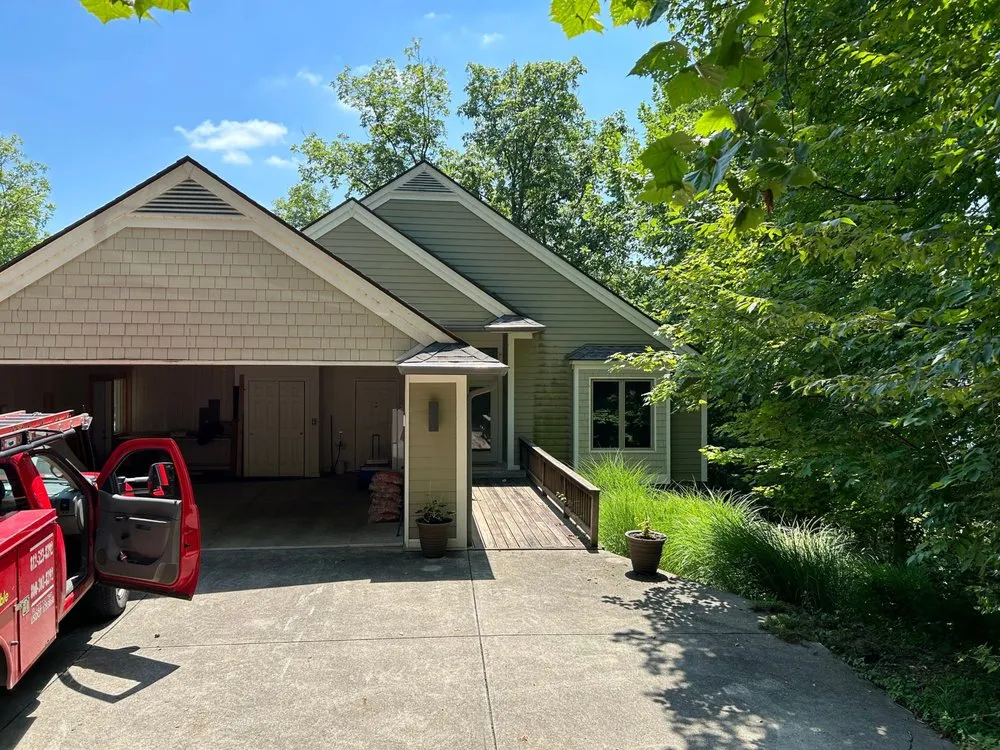 Slide of Royalty Roofing