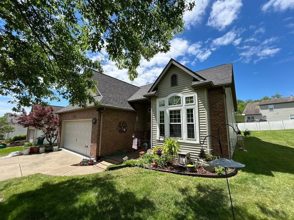 Slide of Royalty Roofing