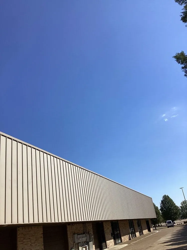 Slide of Royalty Roofing