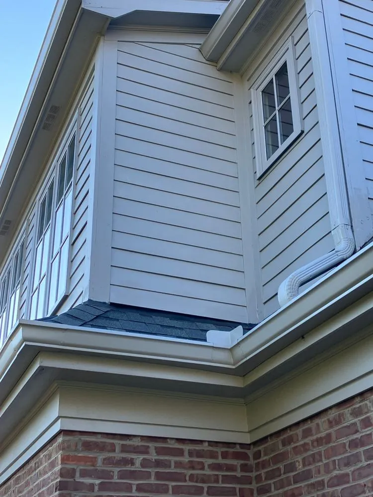 Slide of Royalty Roofing