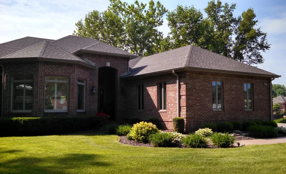 Slide of Royalty Roofing