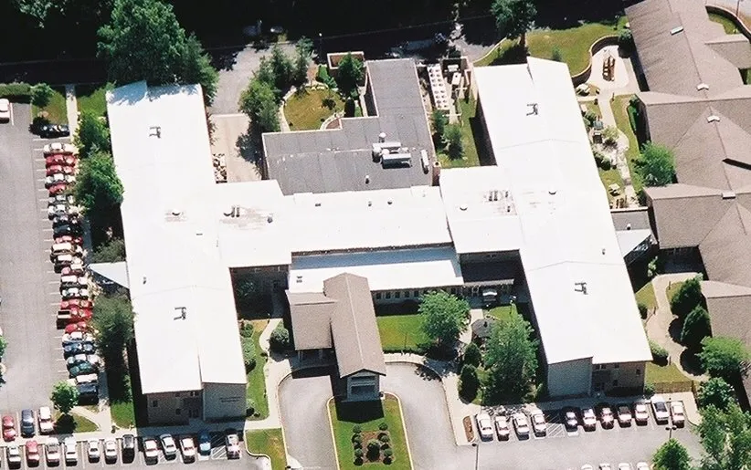 Slide of Royalty Roofing