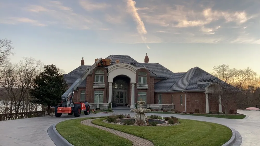 Slide of RoyCo Roofing