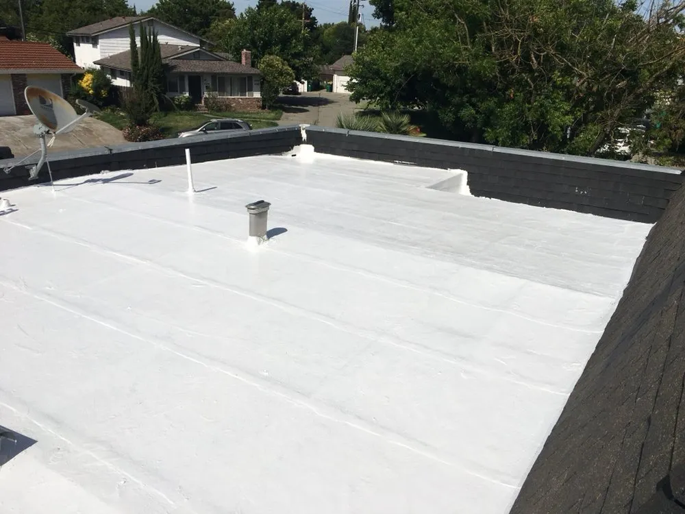 Slide of Roy's Roofing