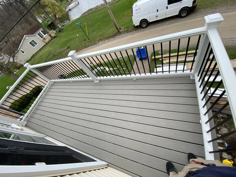 Slide of R&R 360 Construction Services