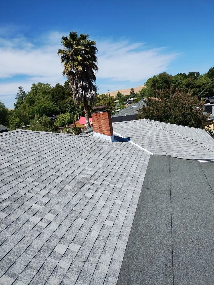 Slide of RR Alvarez Roofing