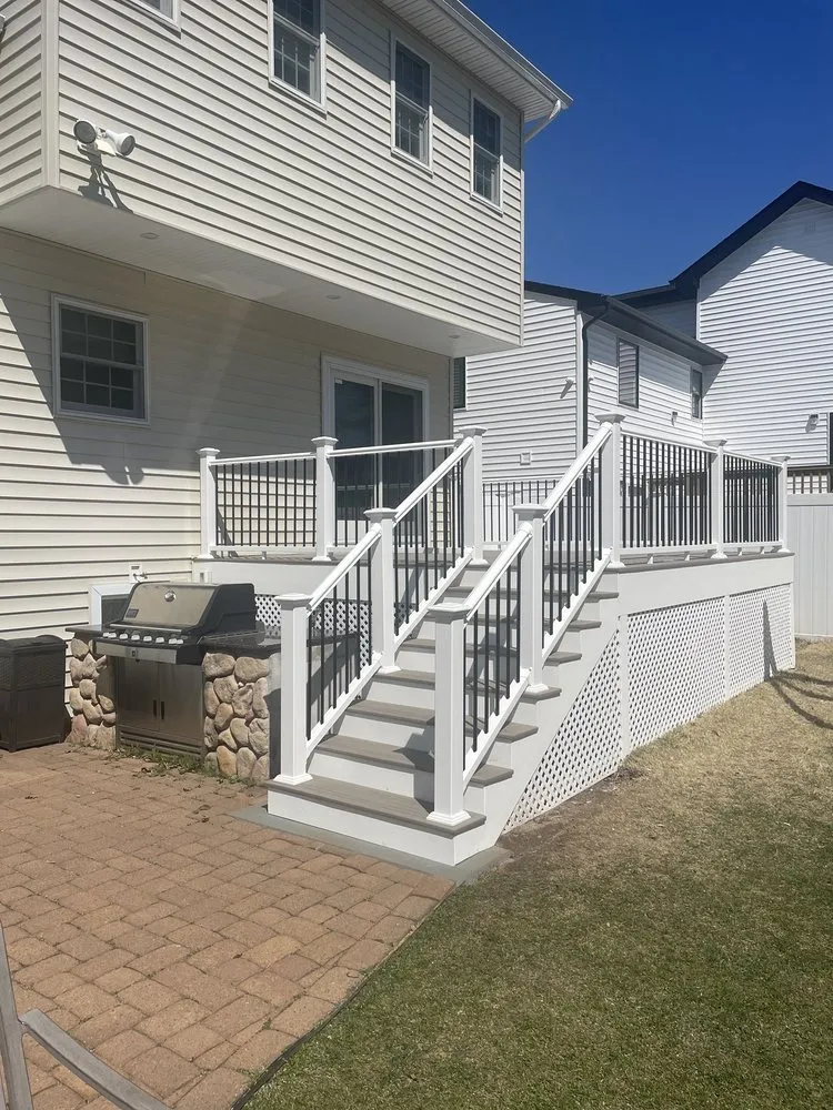 Slide of R&R Building Services