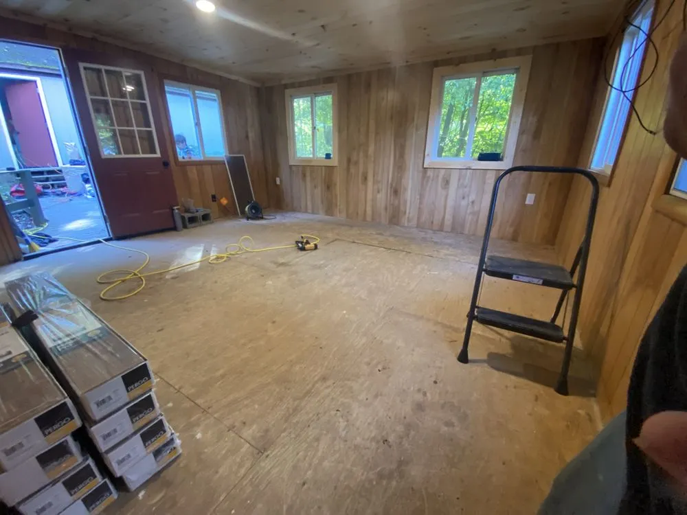 Top-rated flat roof repair in Harrisville, NY by R&R Contracting
