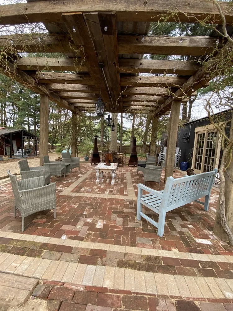 Slide of R&R Home Improvements