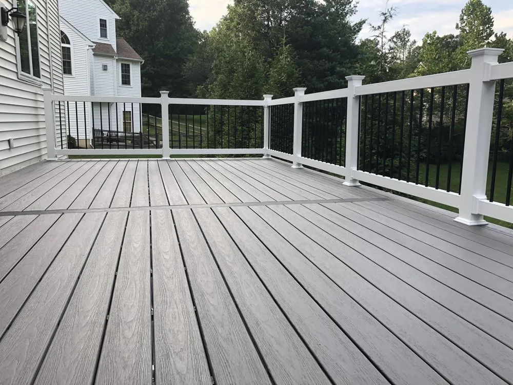 Slide of R&R Home Improvements