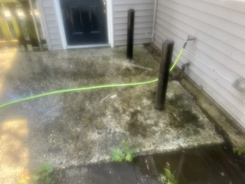 Slide of R&R Repairs and Renovations DBA Dabdoub’s Fencing