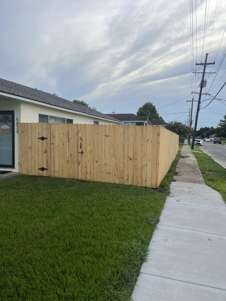 Slide of R&R Repairs and Renovations DBA Dabdoub’s Fencing