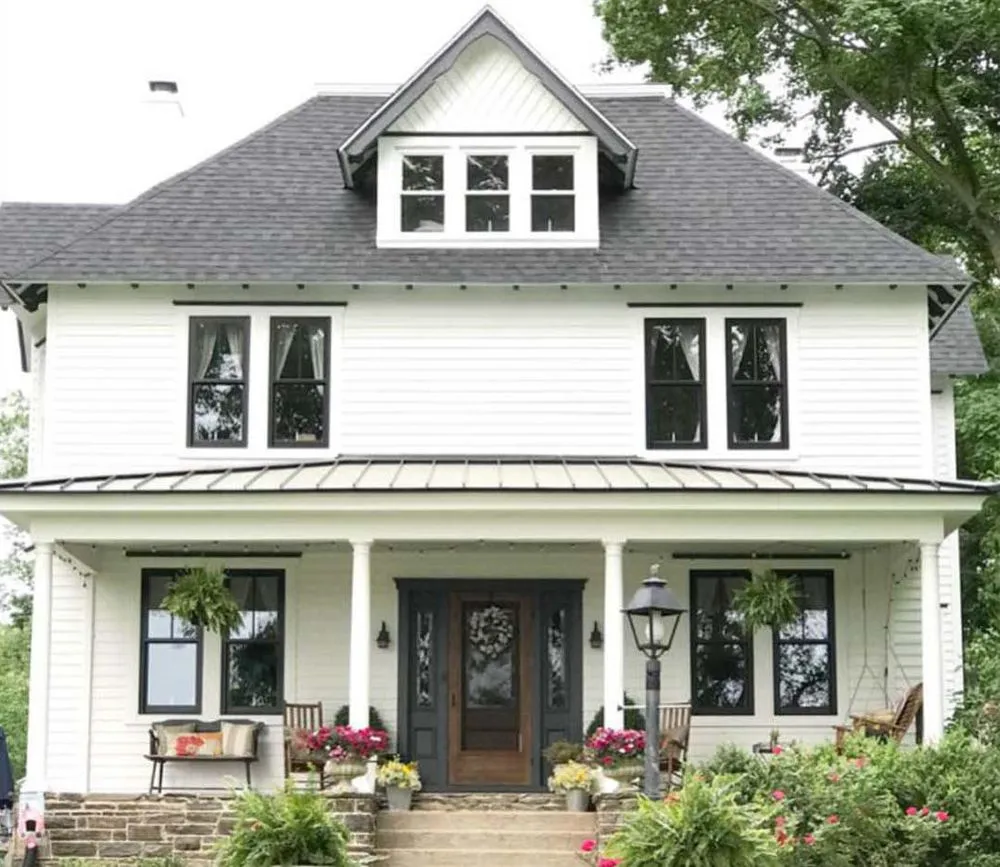 Slide of R&R Roofing & Remodeling