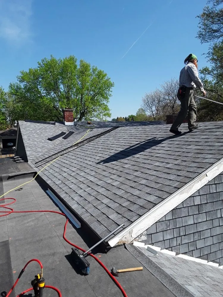 Slide of R&R Roofing and General Contracting