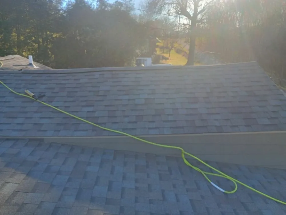 Slide of R&R Roofing and General Contracting