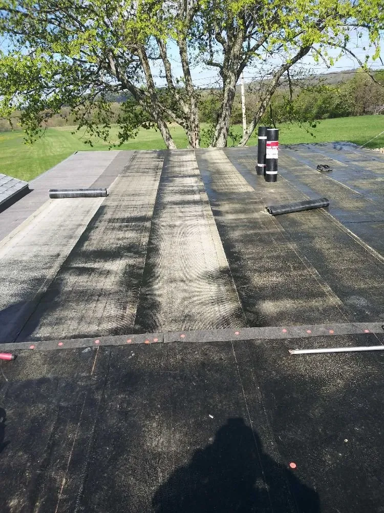 Slide of R&R Roofing and General Contracting