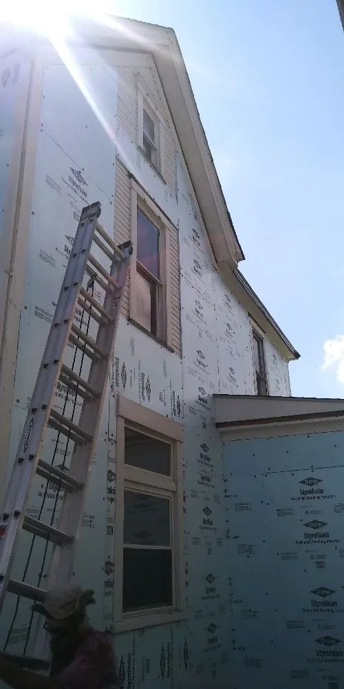 Slide of R&R Roofing and General Contracting