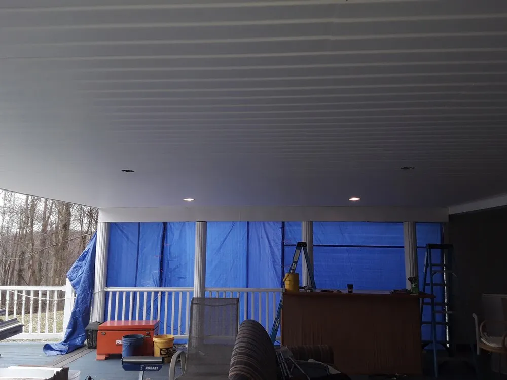 Slide of R&R Roofing and General Contracting