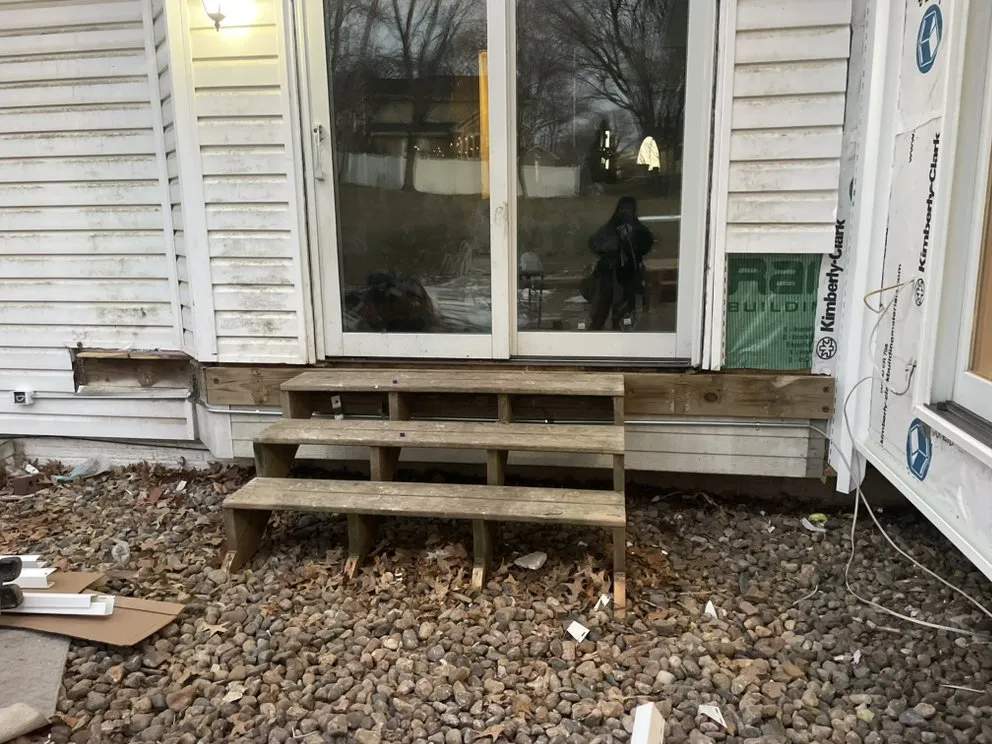 Slide of RR Siding And Construction