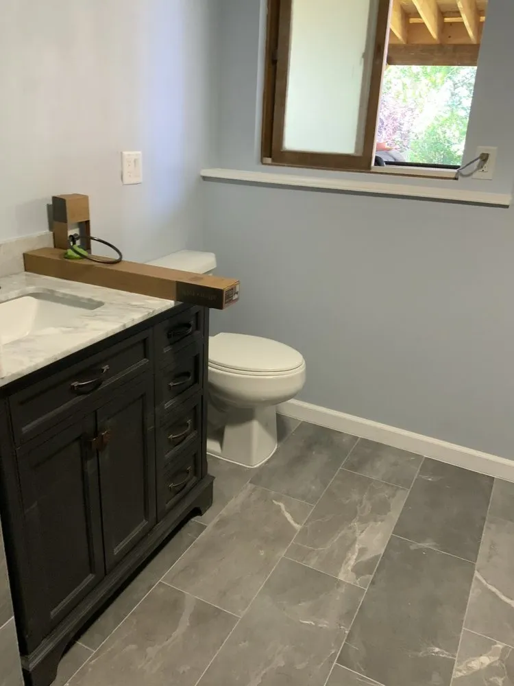 Slide of R&R Young Construction