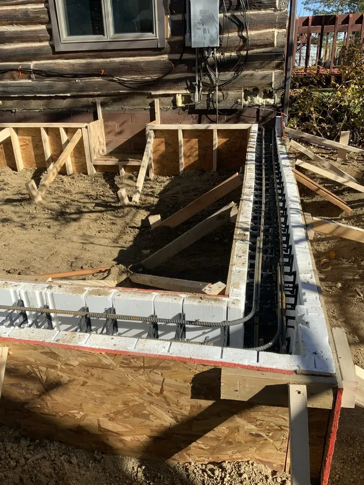 Slide of R&R Young Construction