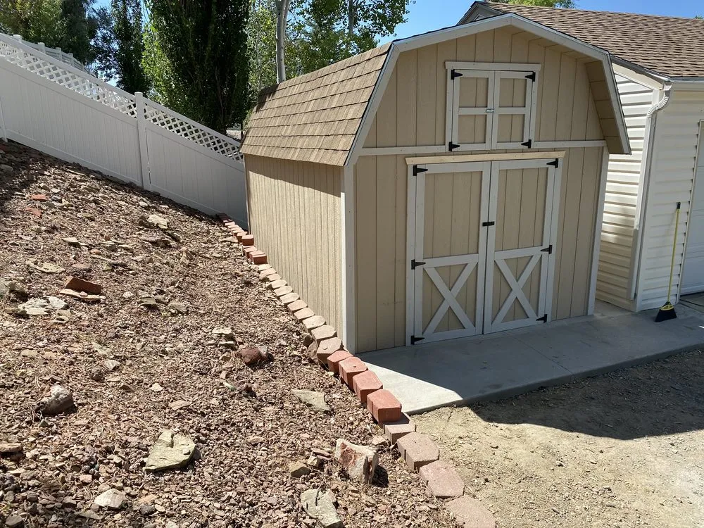 Slide of R&R Young Construction