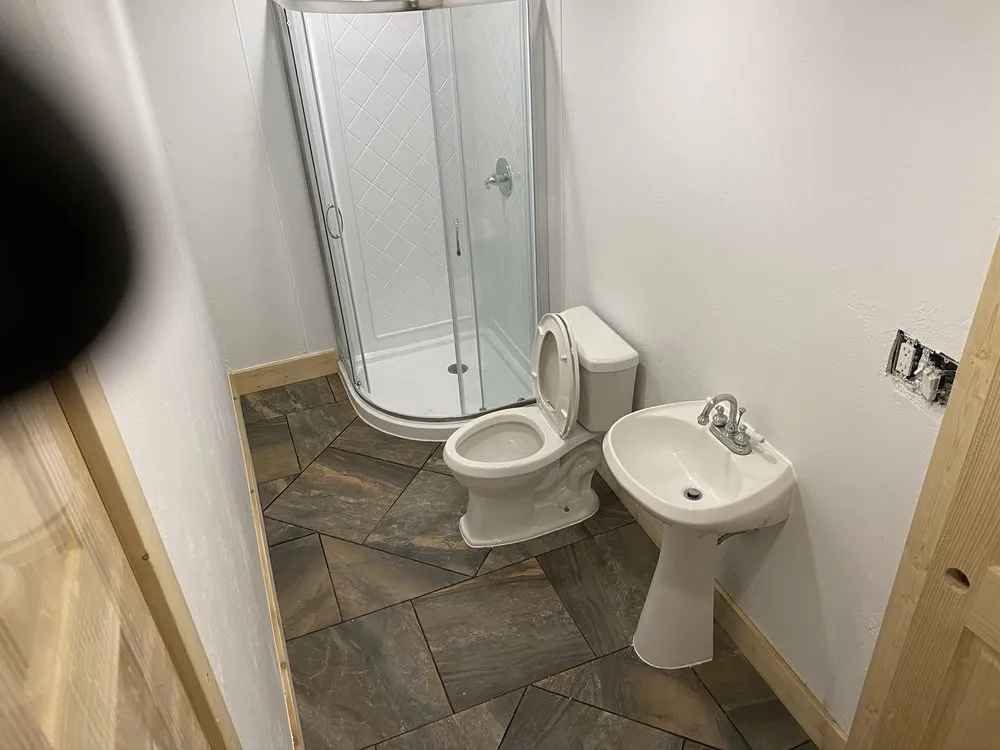 Slide of R&R Young Construction