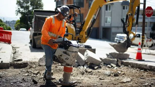 R&S Construction Management Logo