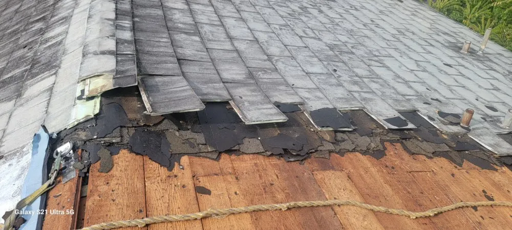 Slide of RSC Roofing