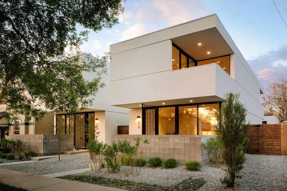 Top-rated roof inspection in Tarzana, CA by RSE Builders