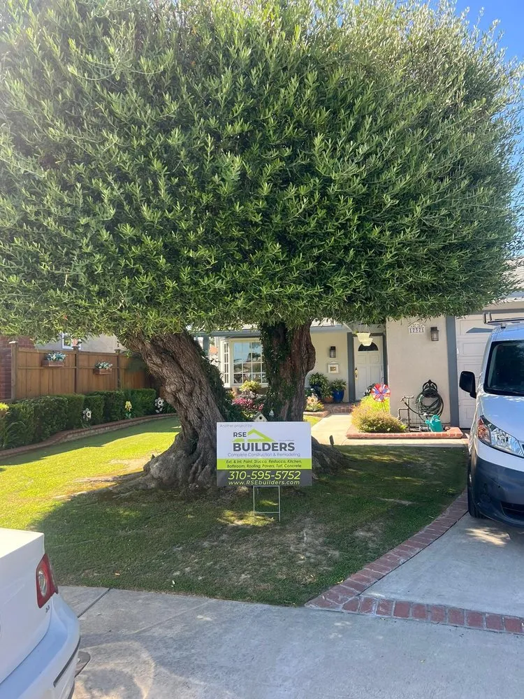 Professional residential roofing service with free inspection in Tarzana, CA by RSE Builders