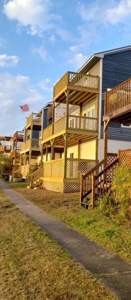 Slide of RStar Services