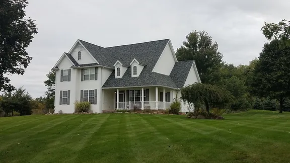 Slide of R&T Construction