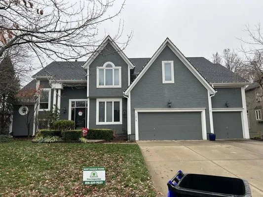 RT Construction Logo